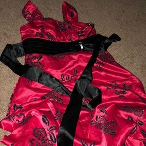 Floral Formal Occasion Dress